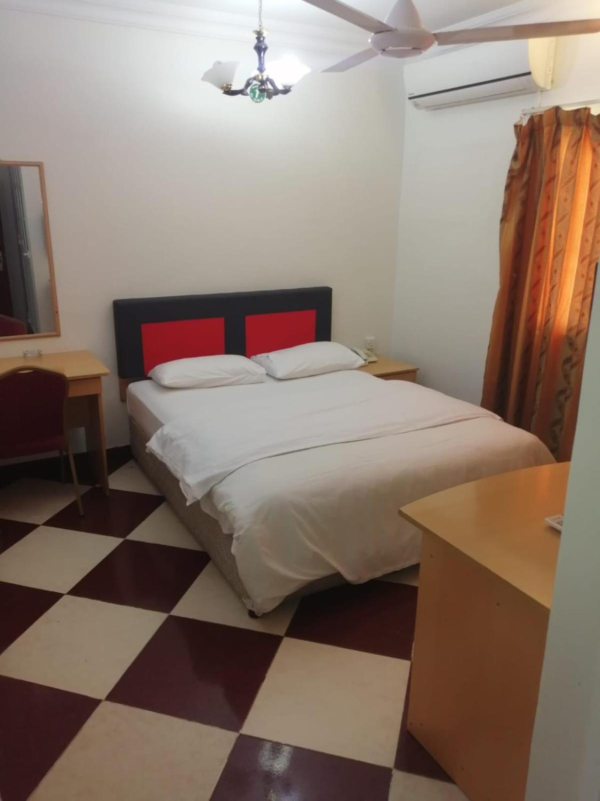 Sun City Hotel 马斯喀特 外观 照片
